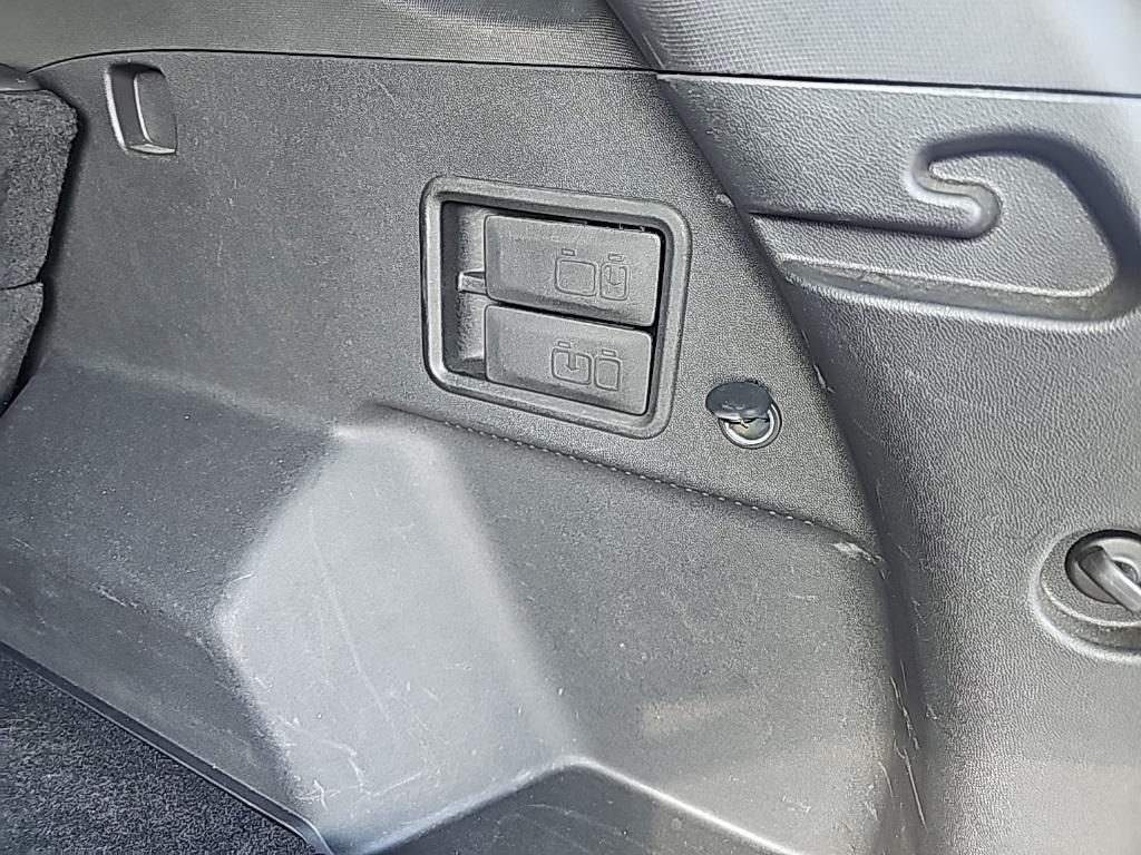 used 2024 Chevrolet Equinox car, priced at $24,218
