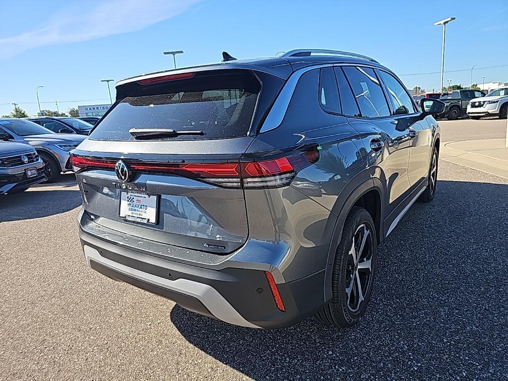 new 2025 Volkswagen Tiguan car, priced at $34,530