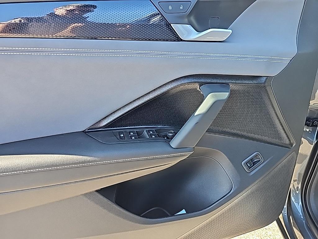 new 2025 Volkswagen Tiguan car, priced at $34,530