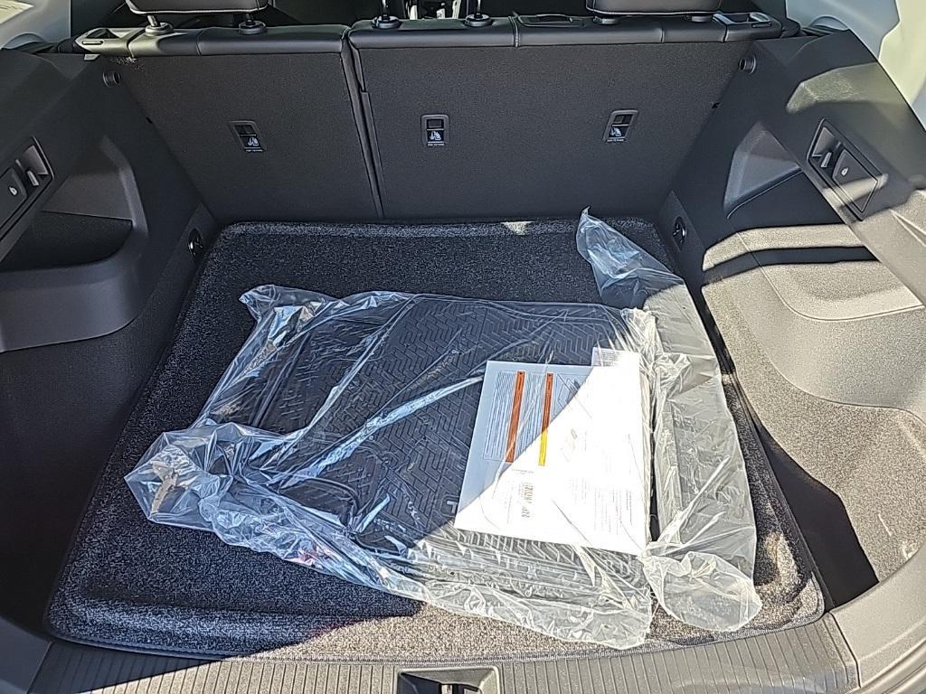 new 2025 Volkswagen Tiguan car, priced at $34,530