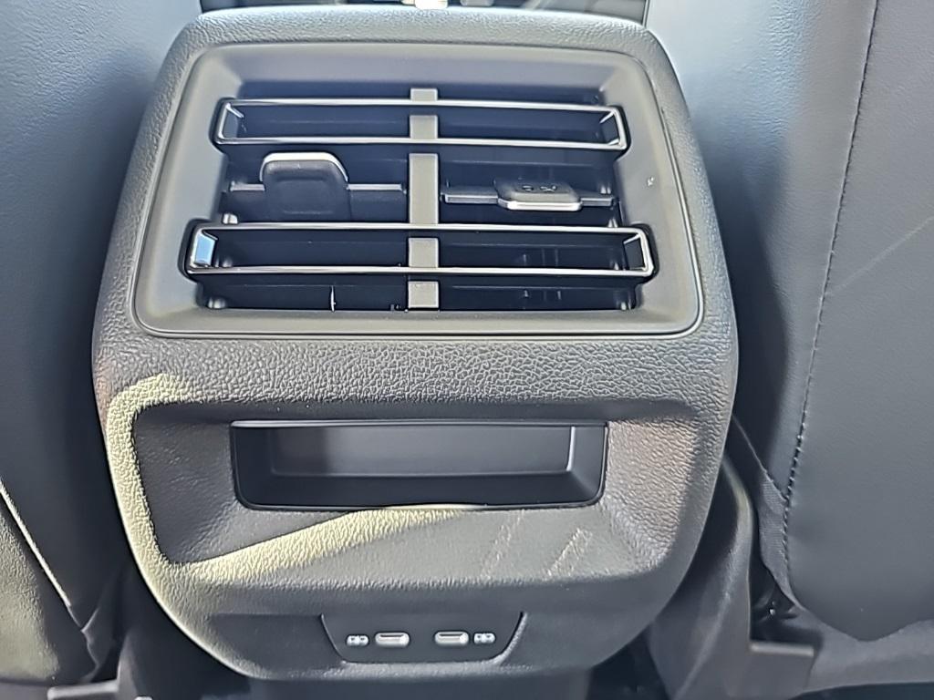 new 2025 Volkswagen Tiguan car, priced at $34,530