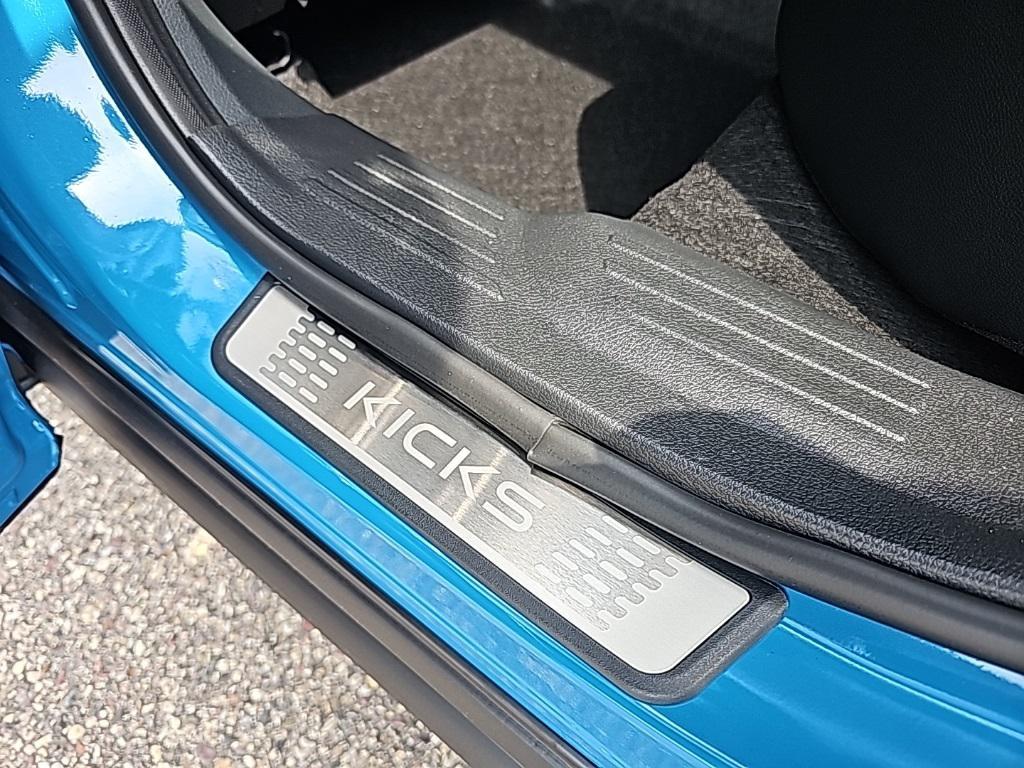 new 2025 Nissan Kicks car, priced at $32,455