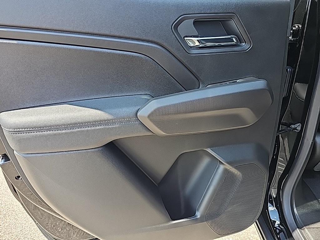 new 2025 Chevrolet Colorado car, priced at $42,460