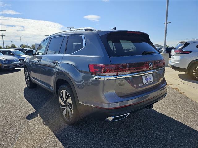 new 2024 Volkswagen Atlas car, priced at $49,400