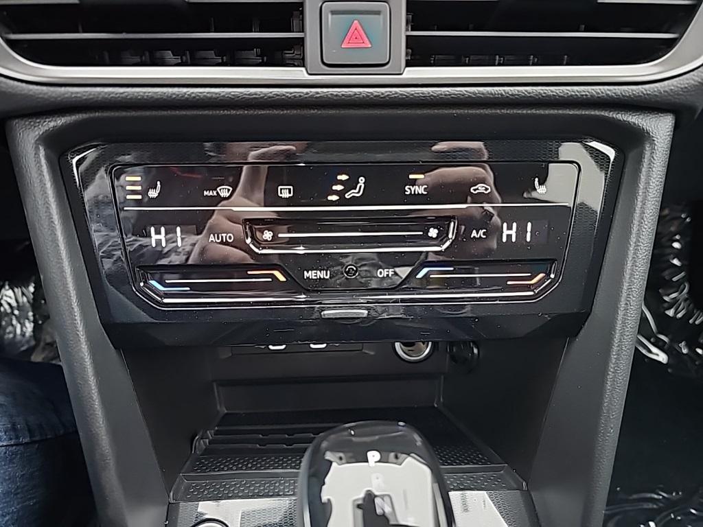 new 2025 Volkswagen Taos car, priced at $33,690