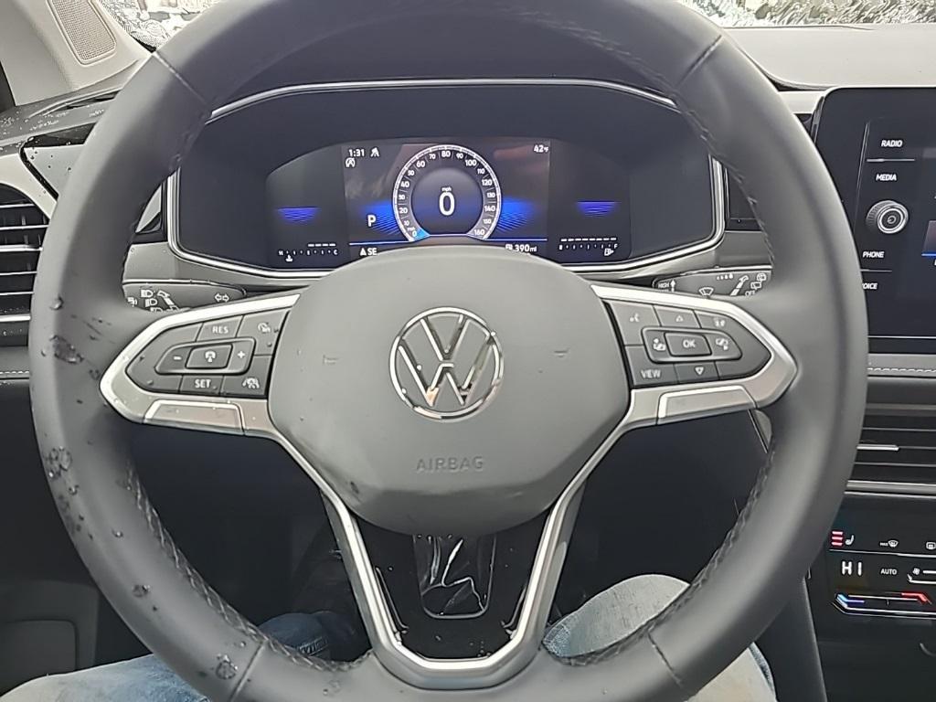 new 2025 Volkswagen Taos car, priced at $33,690