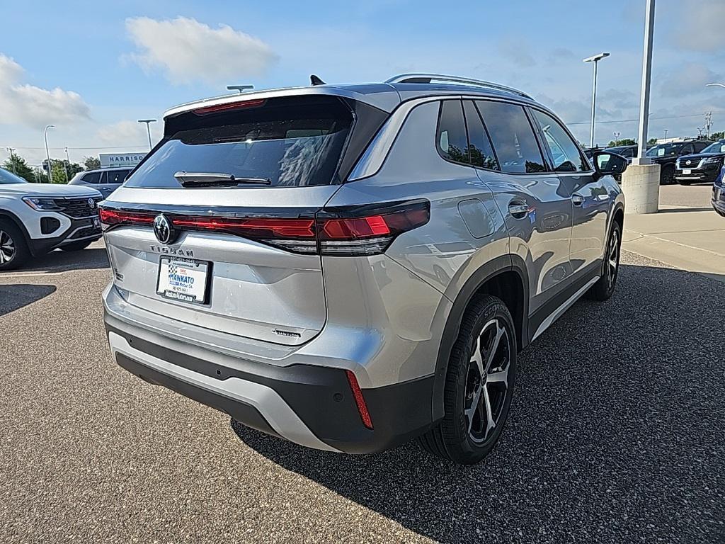 new 2025 Volkswagen Tiguan car, priced at $33,502