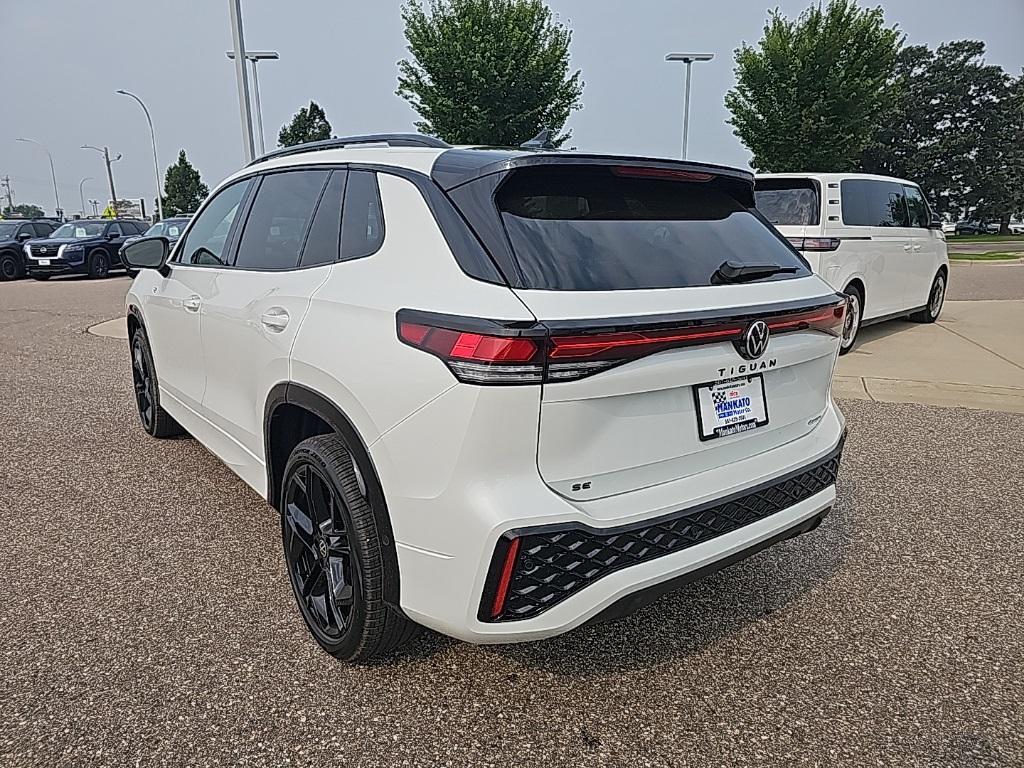 new 2025 Volkswagen Tiguan car, priced at $36,998
