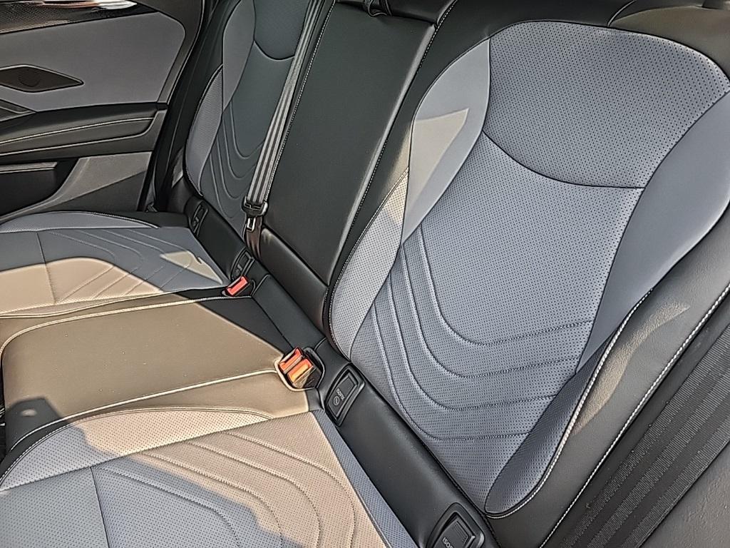 new 2025 Volkswagen Tiguan car, priced at $36,998