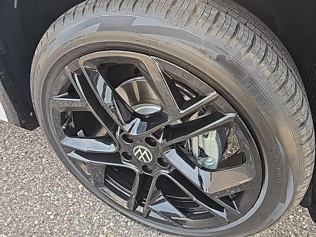 new 2025 Volkswagen Tiguan car, priced at $36,998