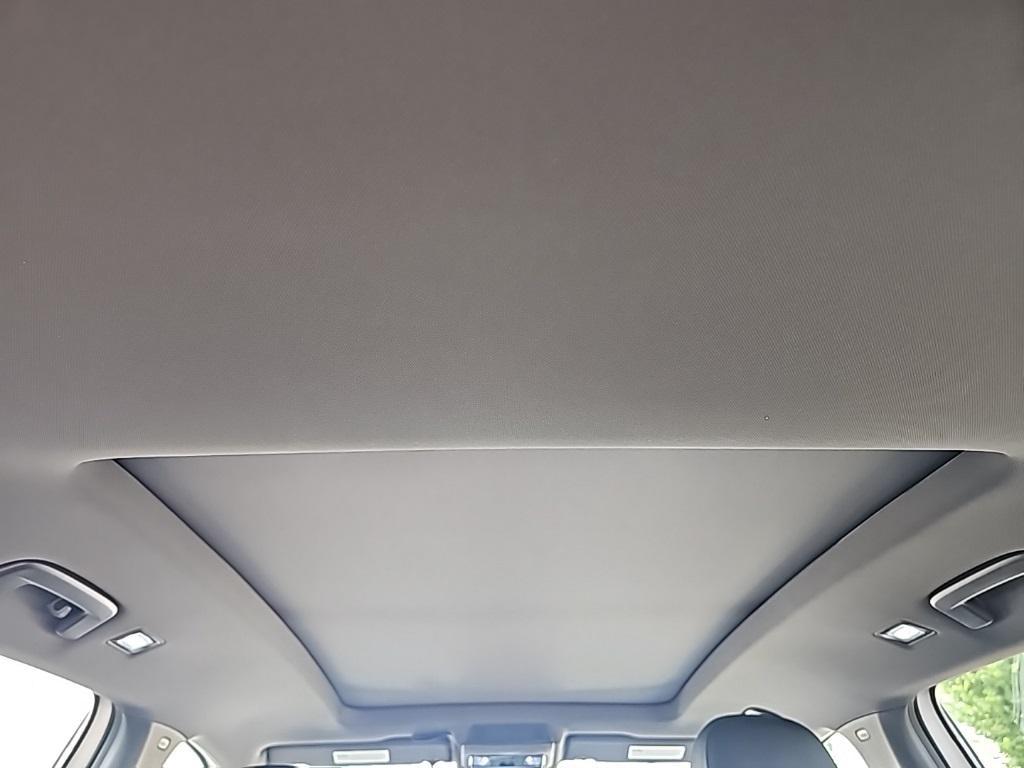 new 2025 Volkswagen Tiguan car, priced at $36,998