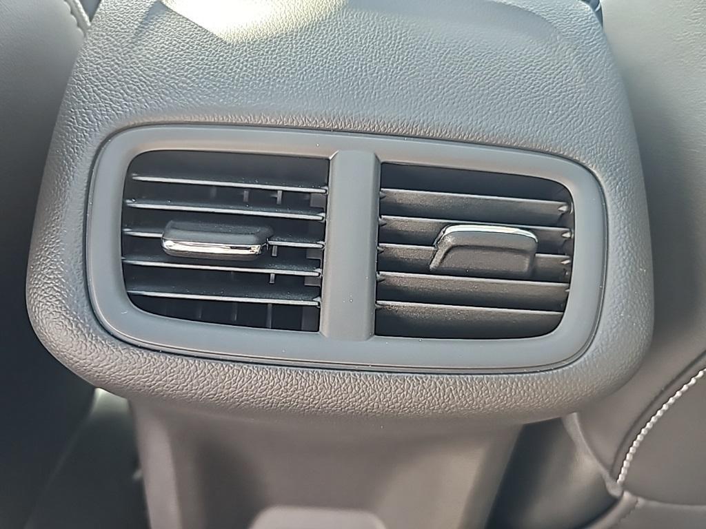 used 2025 Buick Envision car, priced at $37,203