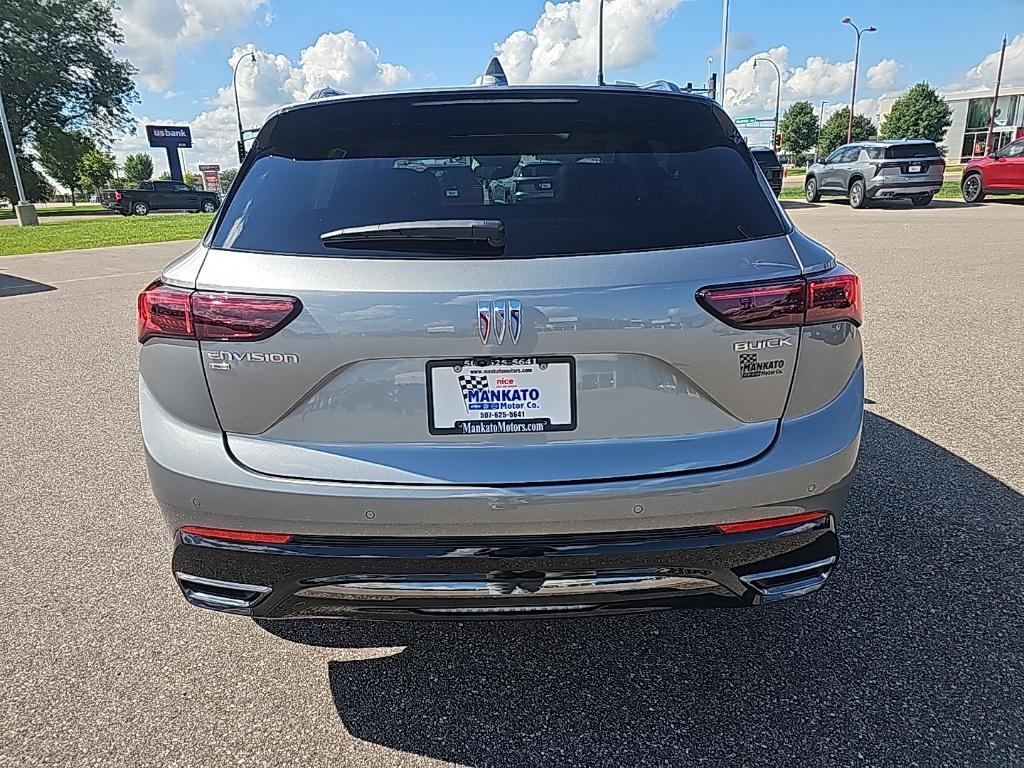 used 2025 Buick Envision car, priced at $37,203