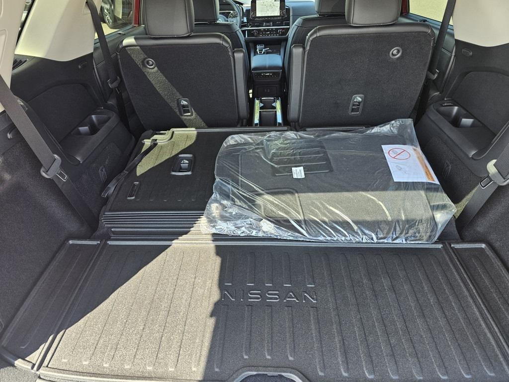 new 2025 Nissan Pathfinder car, priced at $47,875