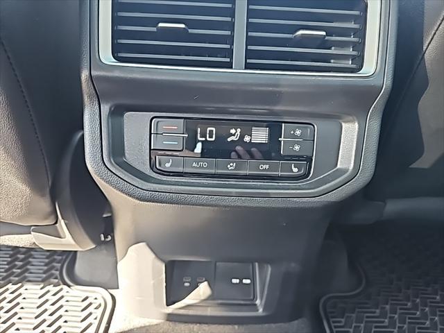 new 2025 Volkswagen Atlas car, priced at $57,006