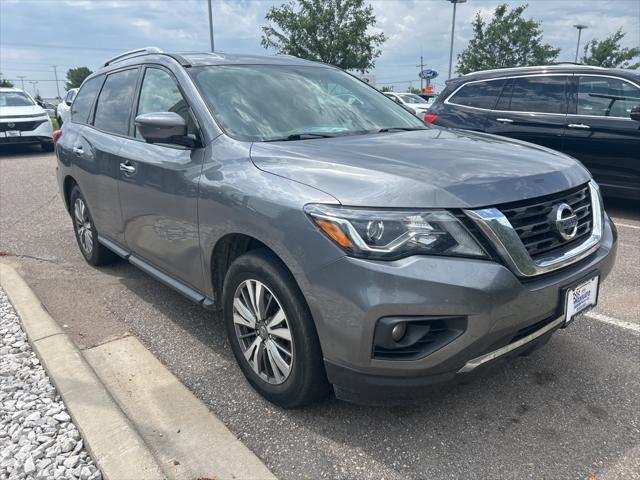 used 2020 Nissan Pathfinder car, priced at $15,789