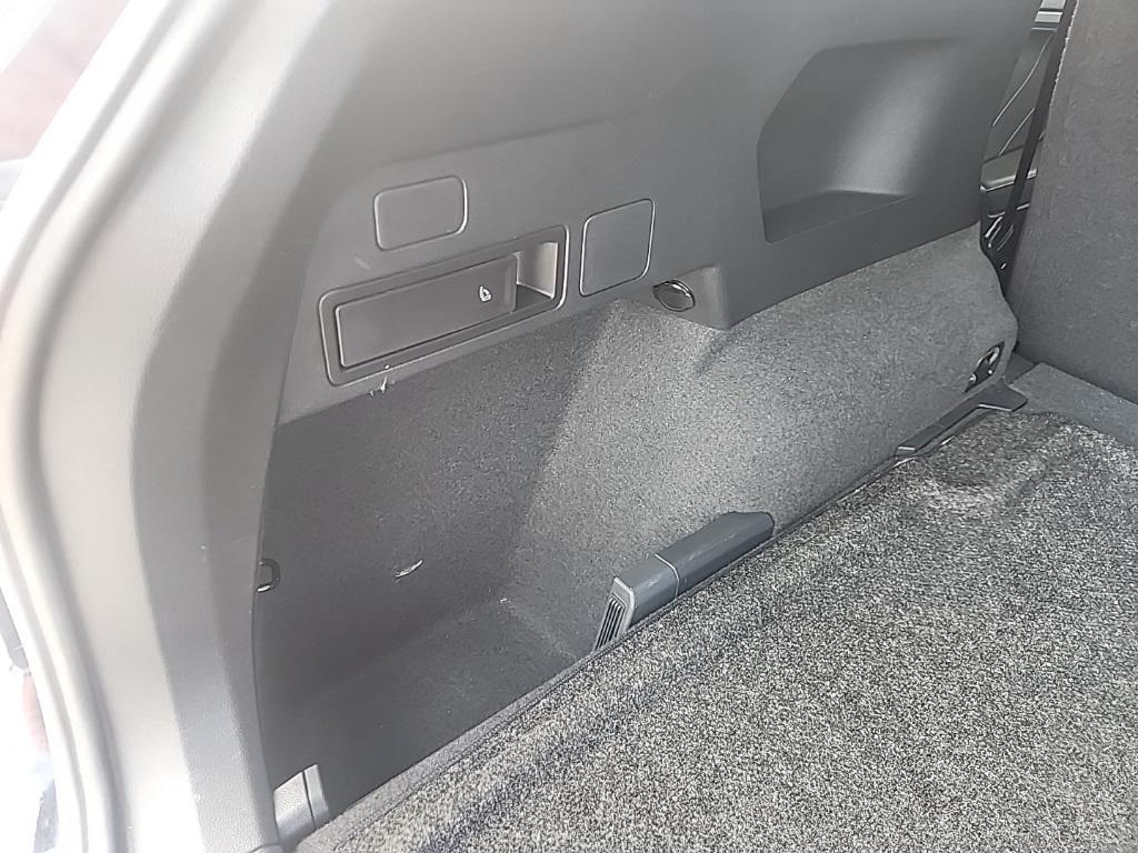 used 2022 Volkswagen Tiguan car, priced at $23,474