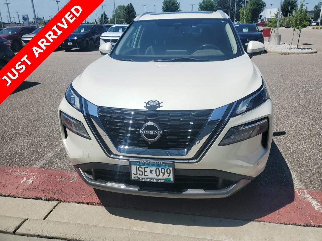 used 2023 Nissan Rogue car, priced at $29,289