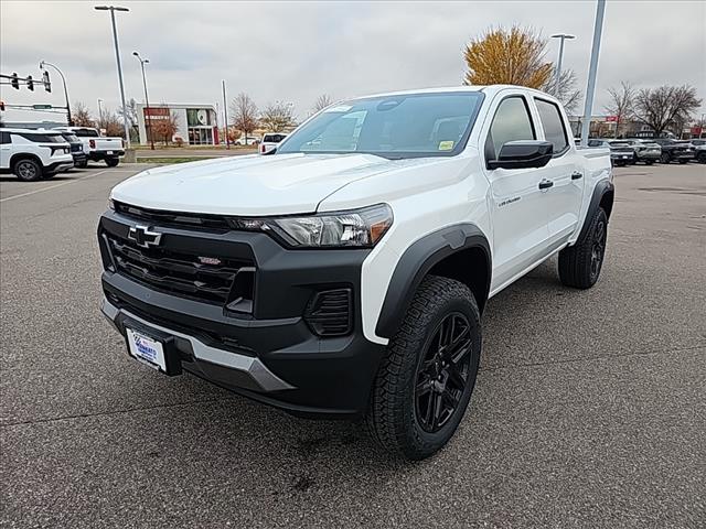 new 2024 Chevrolet Colorado car, priced at $43,240