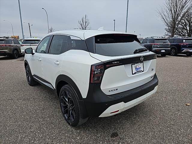 new 2025 Nissan Kicks car, priced at $29,990