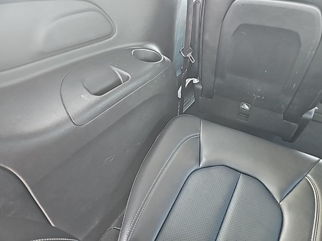 used 2025 Chrysler Pacifica car, priced at $31,967