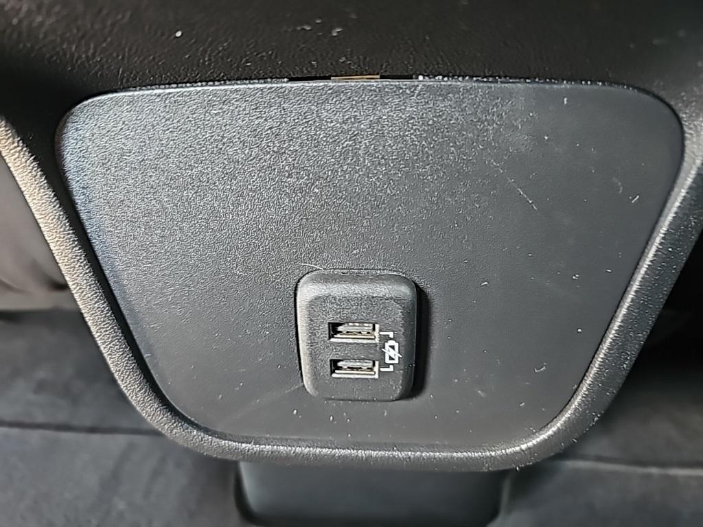 used 2021 Chevrolet Equinox car, priced at $16,429