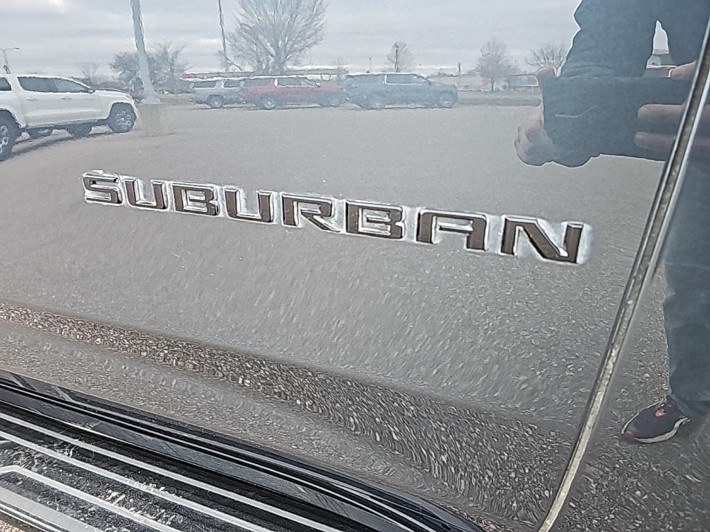 used 2021 Chevrolet Suburban car, priced at $40,467