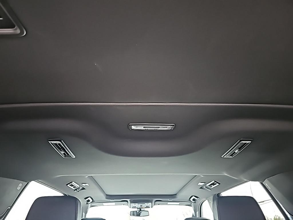 used 2021 Chevrolet Suburban car, priced at $40,467