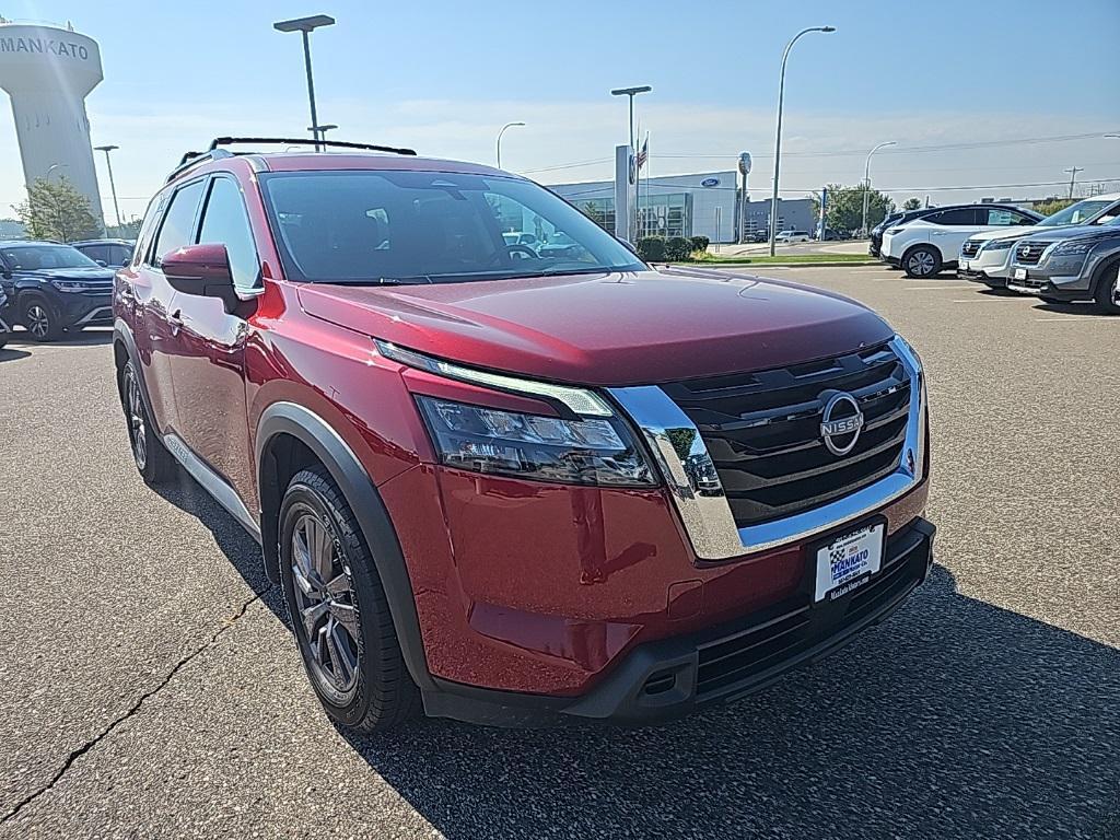 used 2023 Nissan Pathfinder car, priced at $29,379