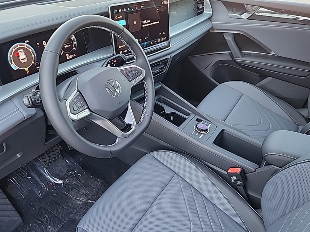 new 2025 Volkswagen Tiguan car, priced at $34,675