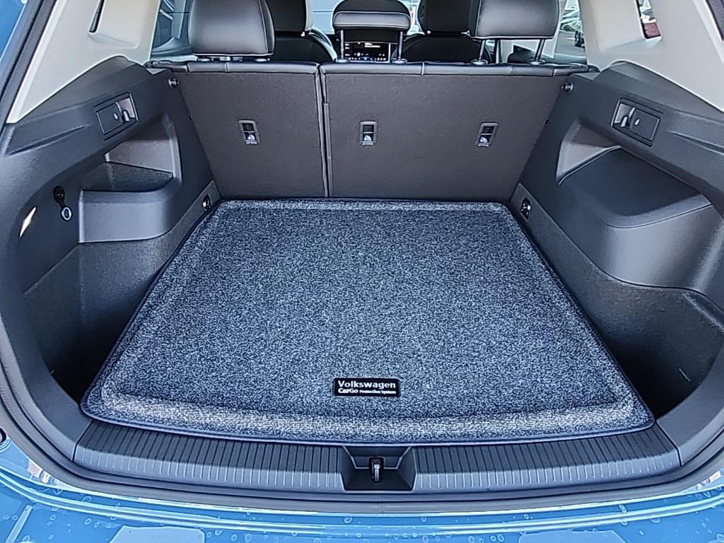 new 2025 Volkswagen Tiguan car, priced at $34,675