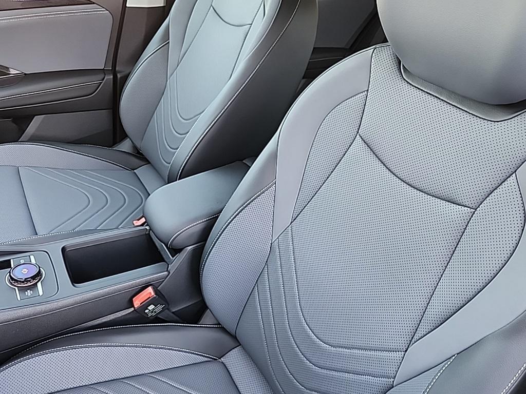 new 2025 Volkswagen Tiguan car, priced at $34,675