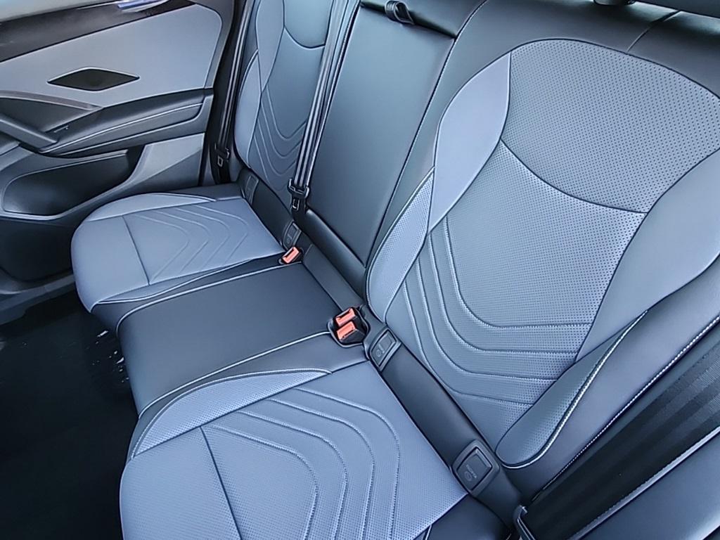 new 2025 Volkswagen Tiguan car, priced at $34,675