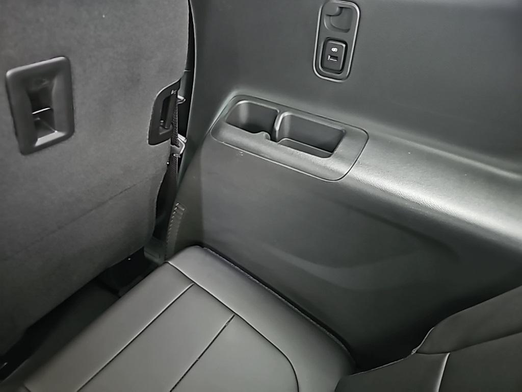 used 2023 Chevrolet Traverse car, priced at $35,999