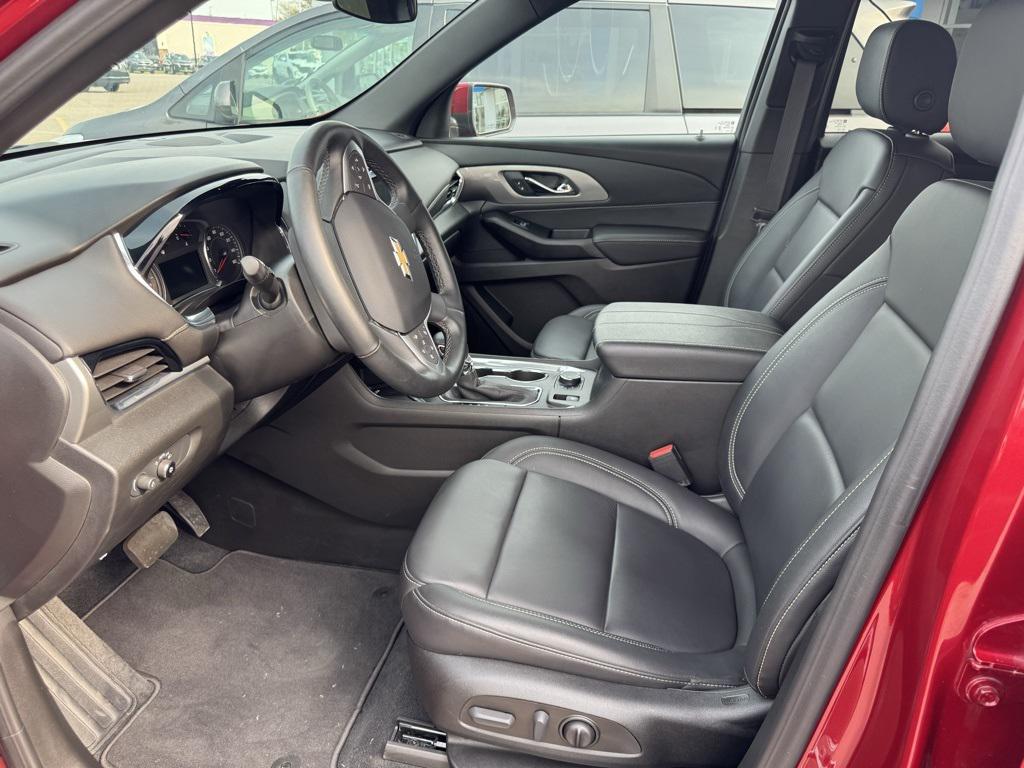 used 2023 Chevrolet Traverse car, priced at $37,989