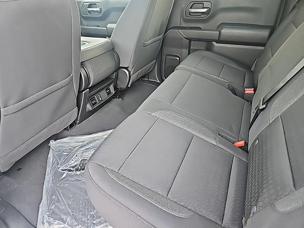 new 2025 Chevrolet Silverado 1500 car, priced at $40,270