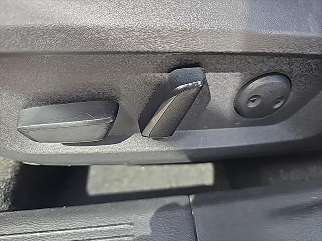used 2021 Nissan Rogue car, priced at $22,389
