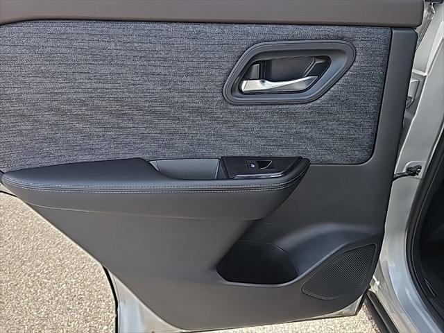 used 2021 Nissan Rogue car, priced at $22,389