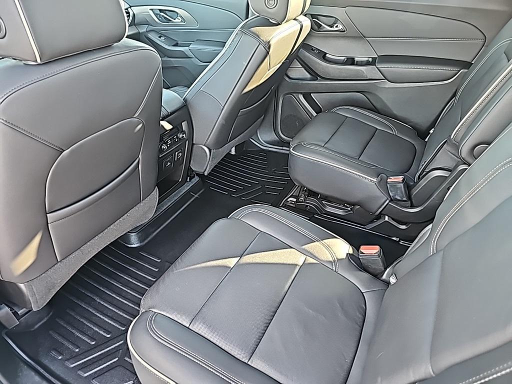 used 2022 Chevrolet Traverse car, priced at $39,752