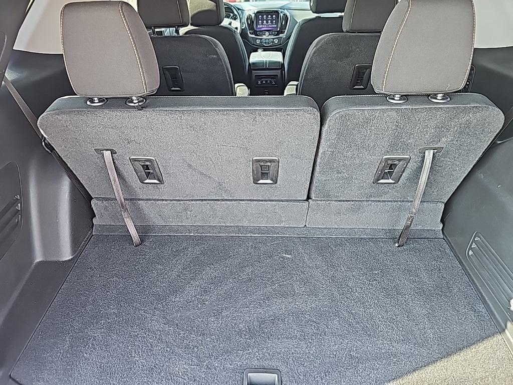 used 2021 Chevrolet Traverse car, priced at $23,340