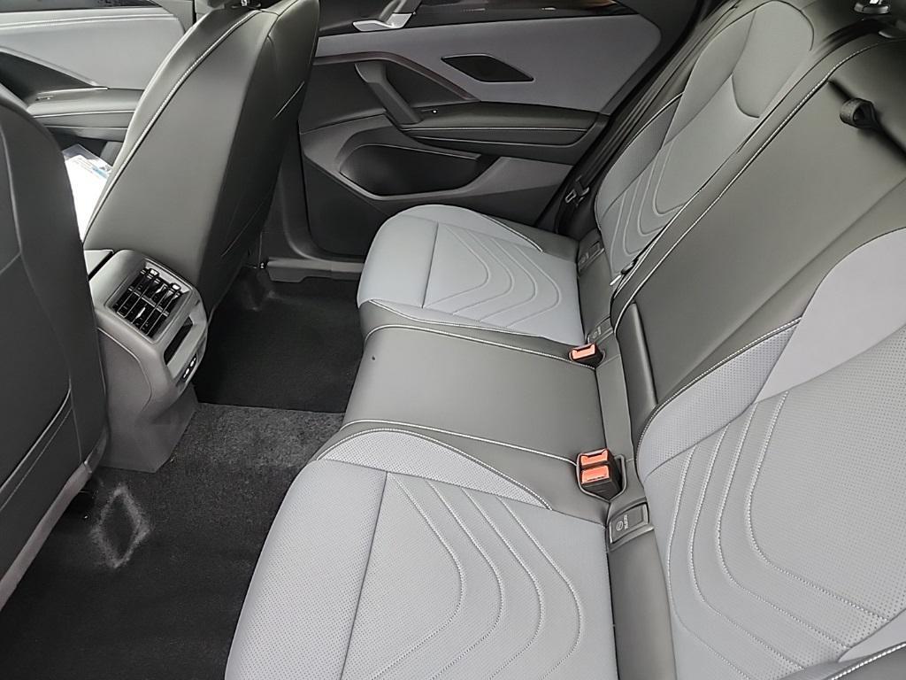 new 2025 Volkswagen Tiguan car, priced at $35,941