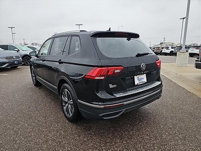 new 2024 Volkswagen Tiguan car, priced at $34,533