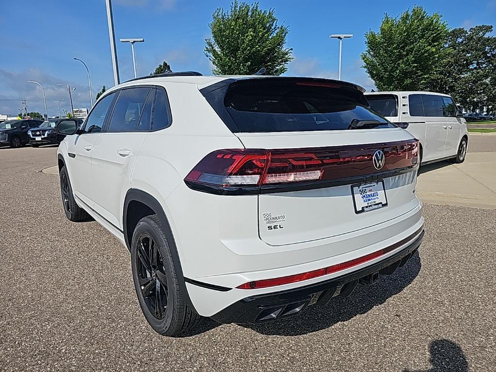 new 2025 Volkswagen Atlas Cross Sport car, priced at $47,917