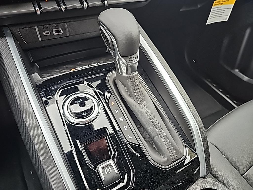 new 2025 Chevrolet Colorado car, priced at $42,365