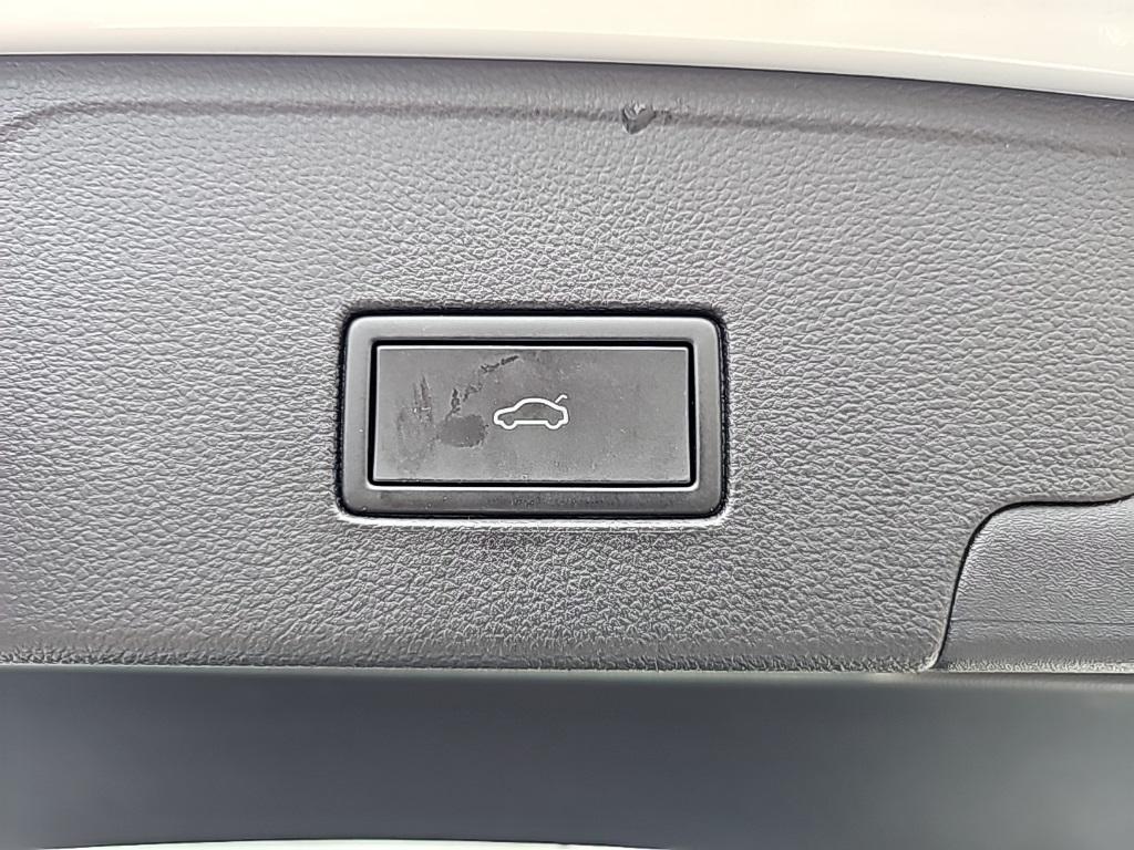used 2021 Volkswagen Atlas Cross Sport car, priced at $27,999