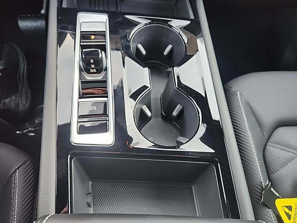 new 2026 Volkswagen Atlas Cross Sport car, priced at $47,438