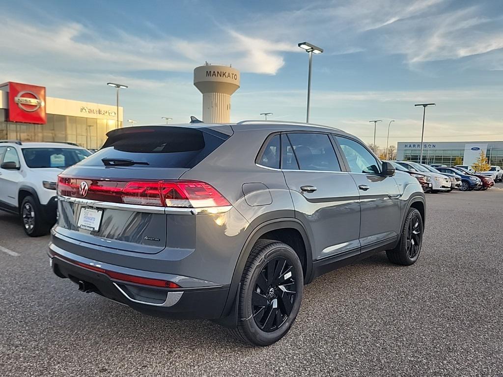 new 2026 Volkswagen Atlas Cross Sport car, priced at $47,438