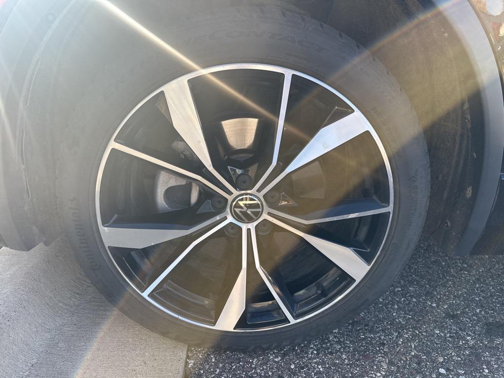 used 2022 Volkswagen Tiguan car, priced at $27,204