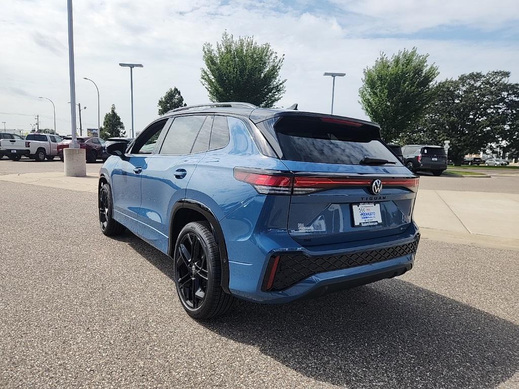 new 2025 Volkswagen Tiguan car, priced at $38,476