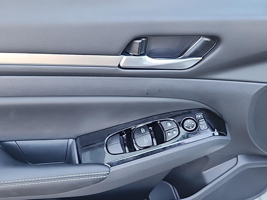 new 2025 Nissan Altima car, priced at $36,260